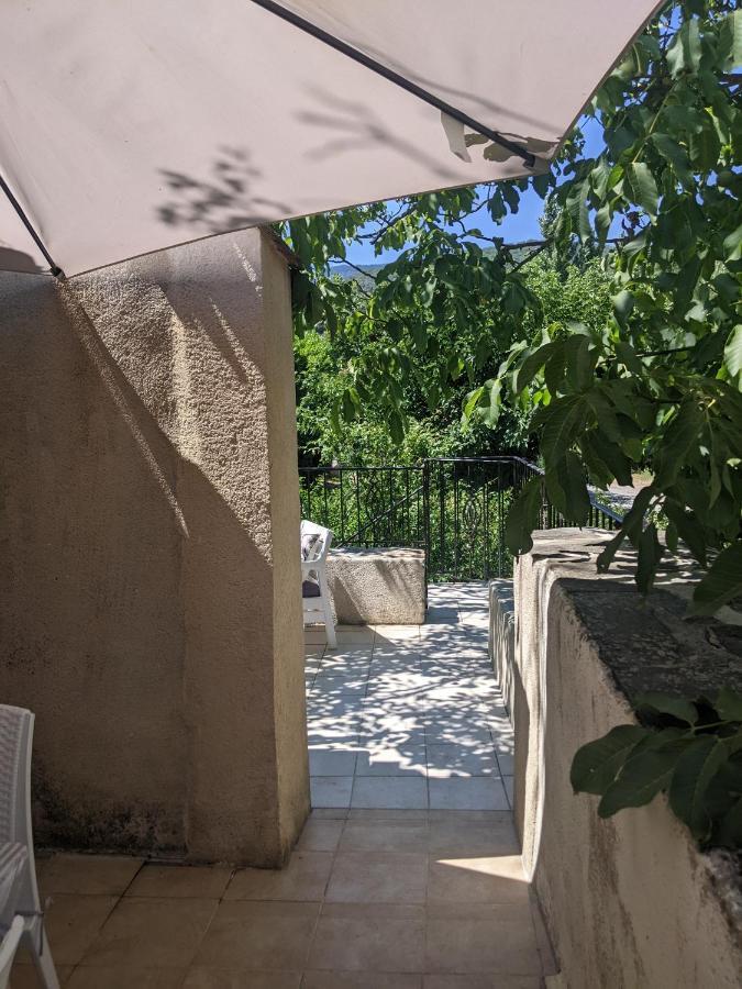 Le Moulin D'Arcas. Bed & Breakfast Prémian Eksteriør bilde